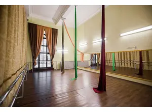 Школа танцев Danova Dance School